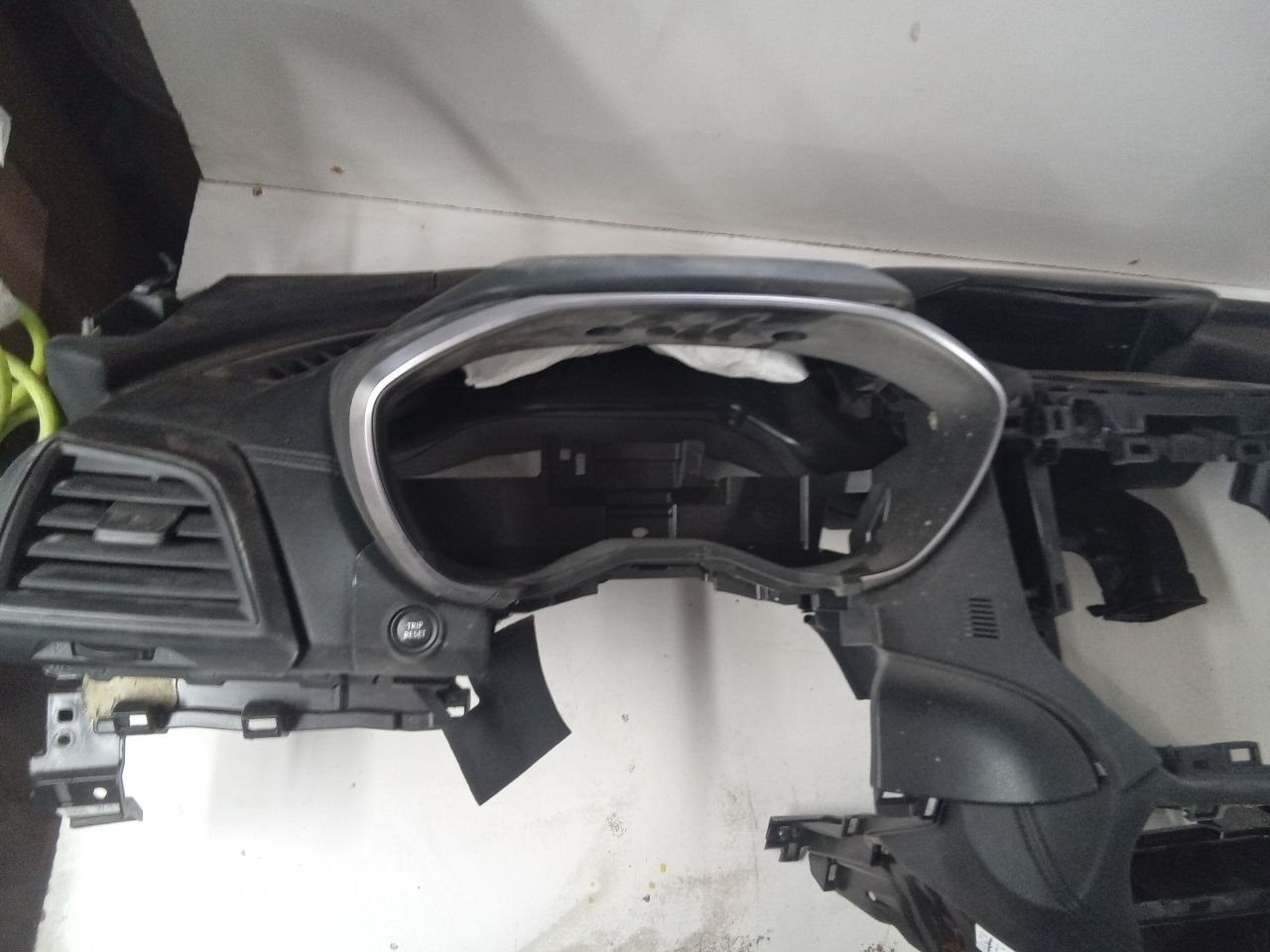 Part image 8