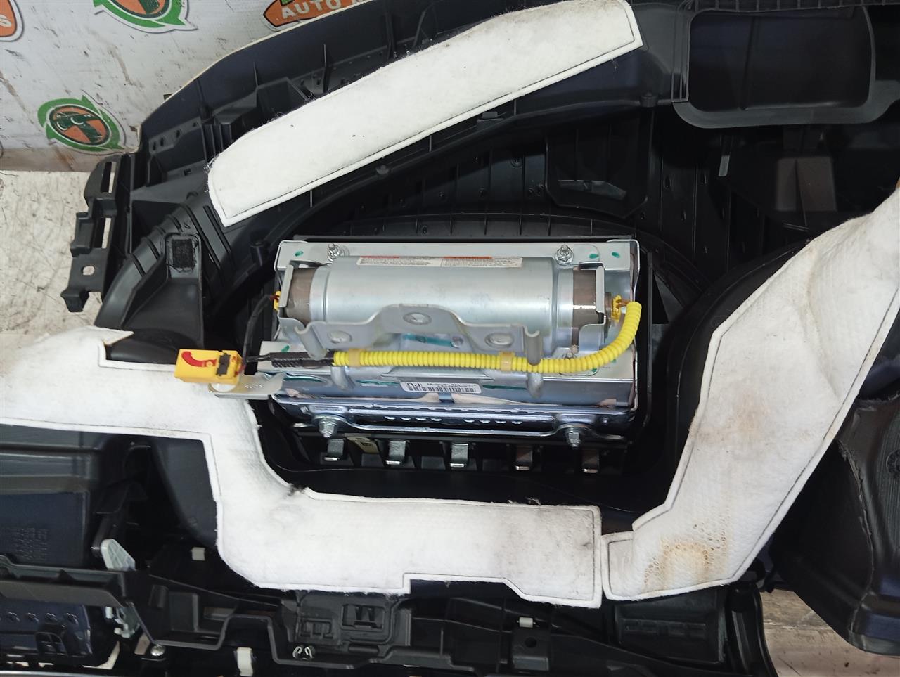 Part image 4