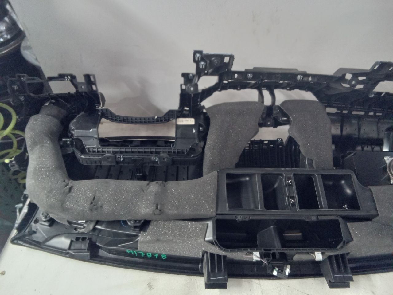 Part image 5