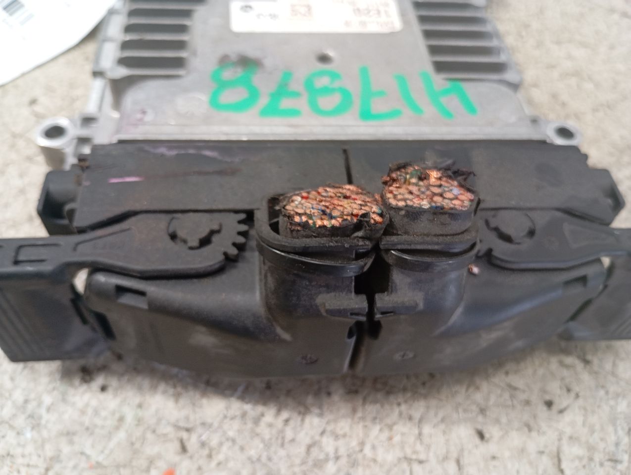 Part image 5