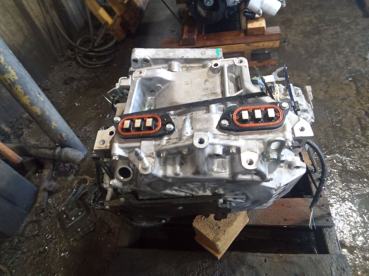 Part image 10