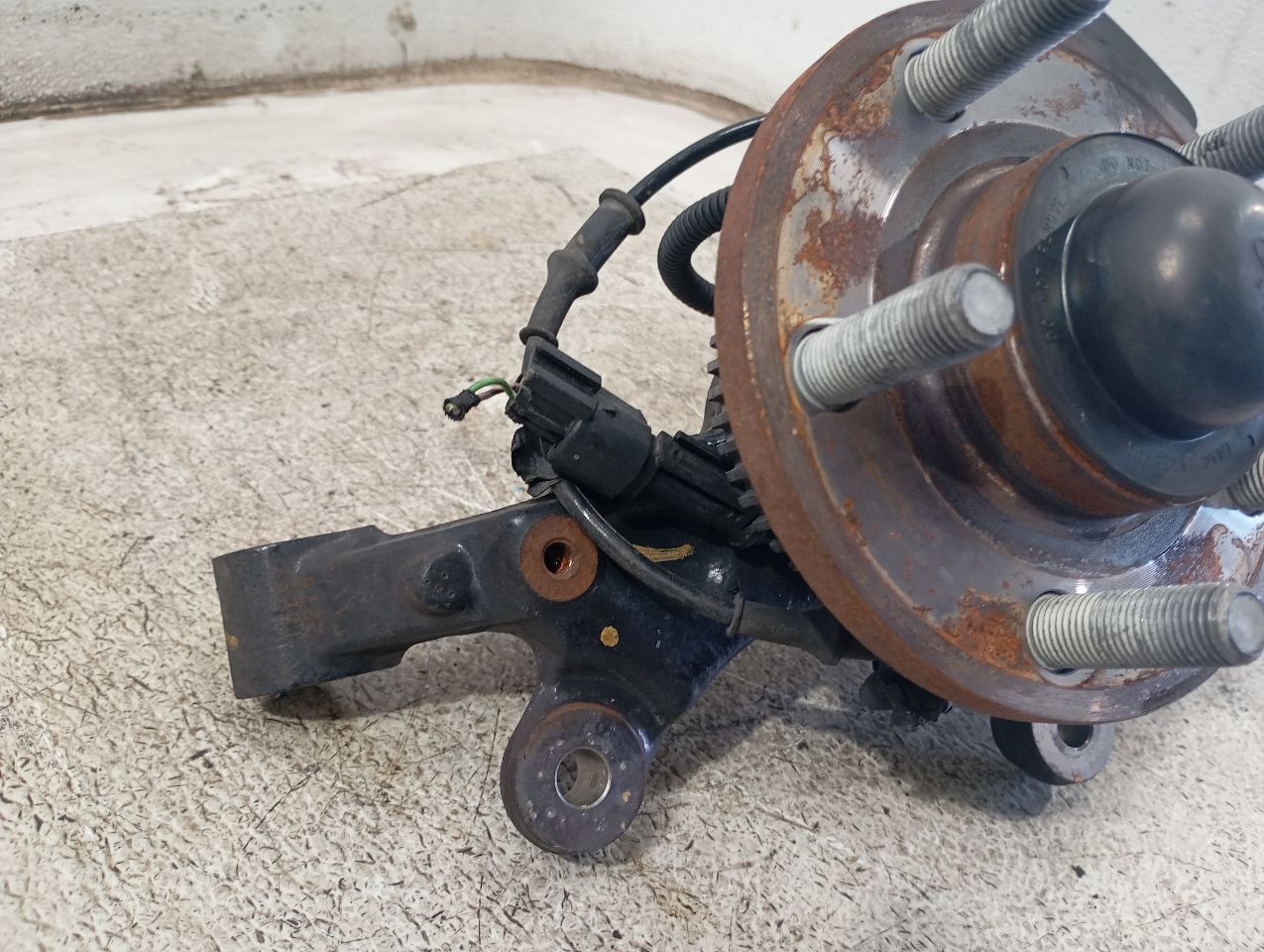 Part image 3