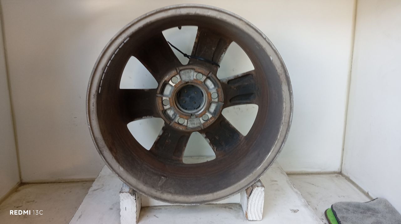 Part image 6