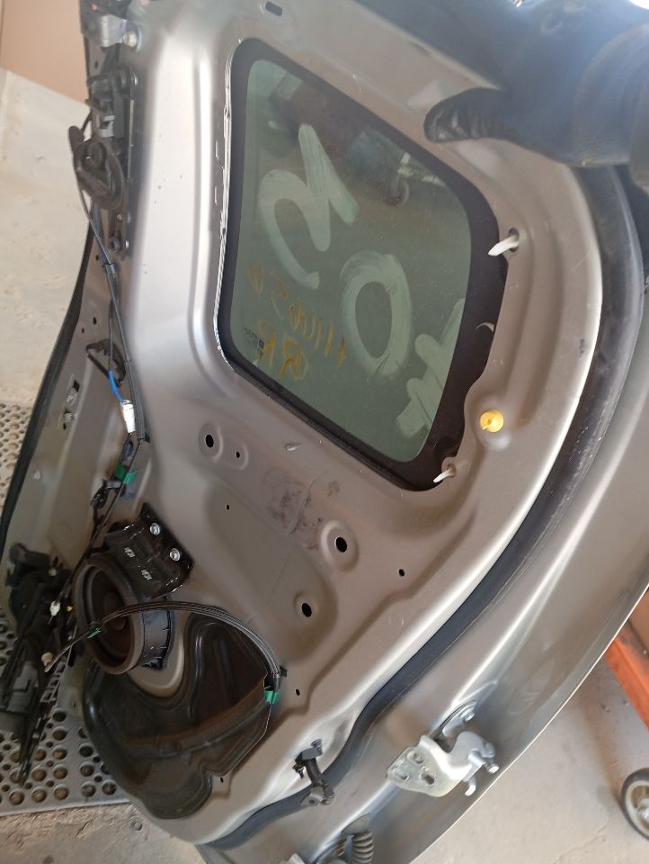 Part image 8