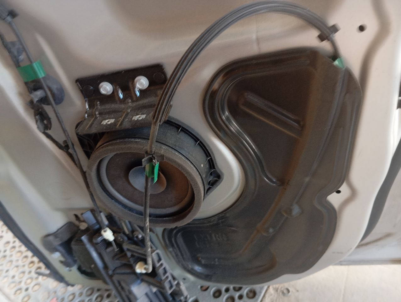 Part image 9