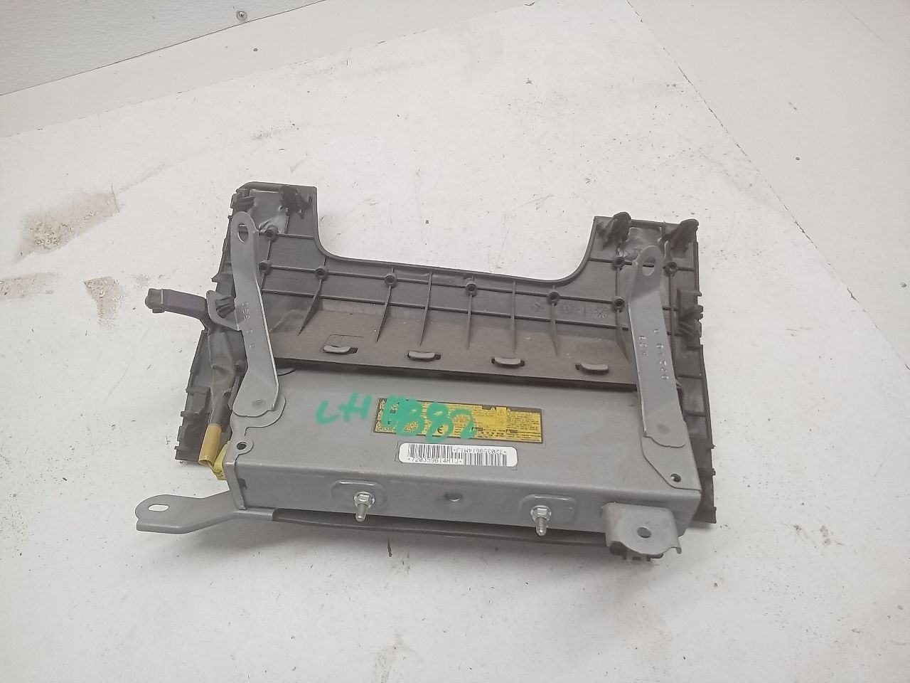 Part image 2