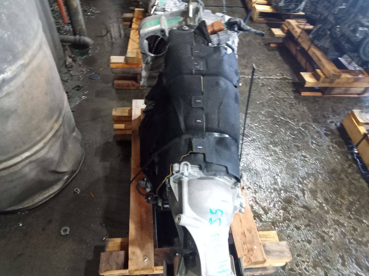 Part image 3