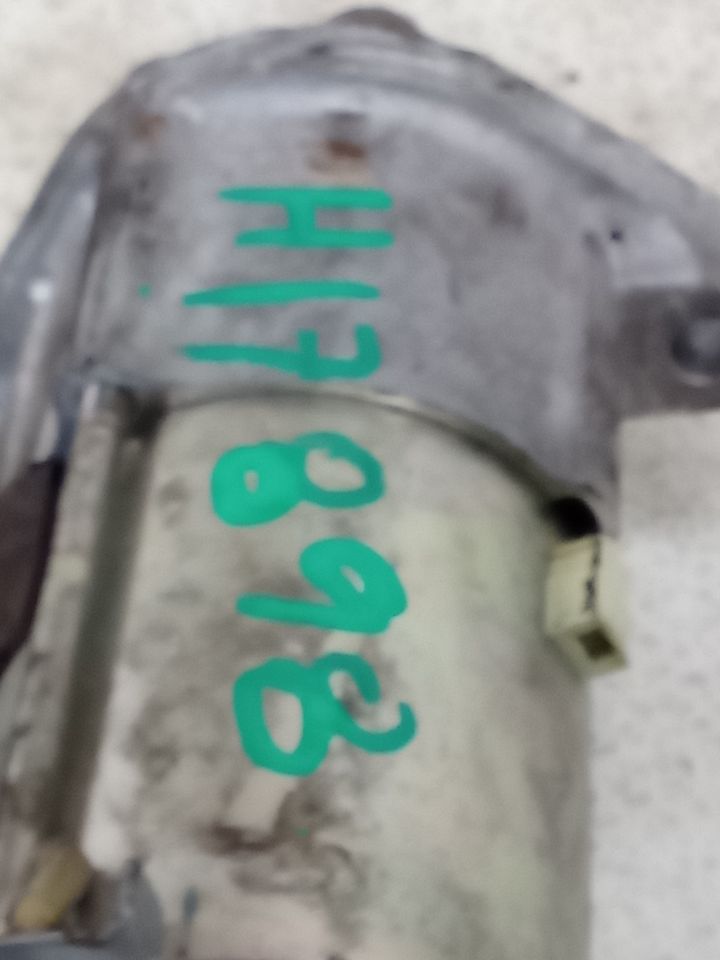 Part image 5