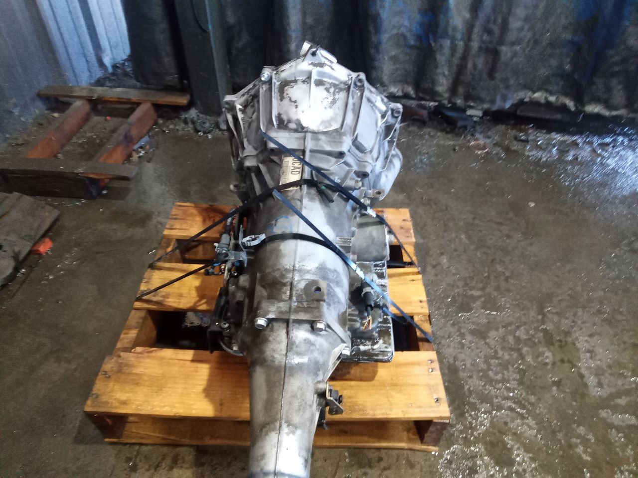 Part image 4