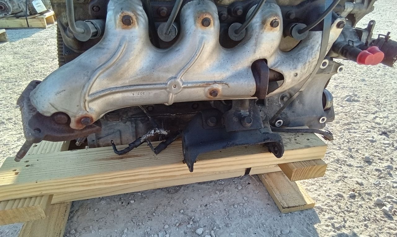 Part image 15