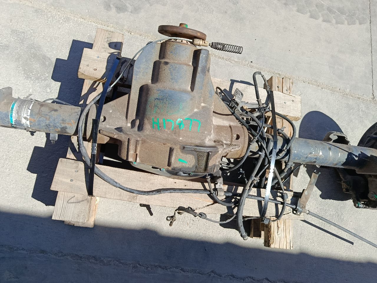 Part image 4