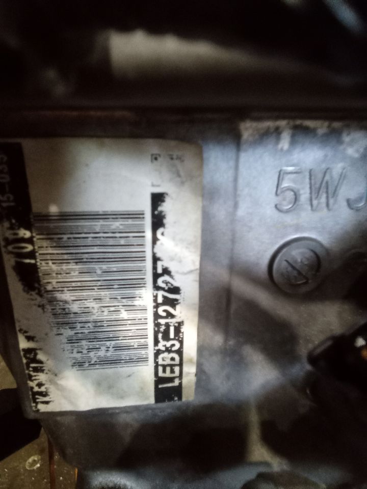 Part image 4
