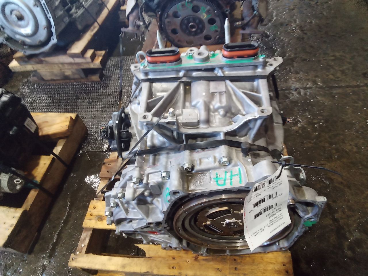 Part image 3