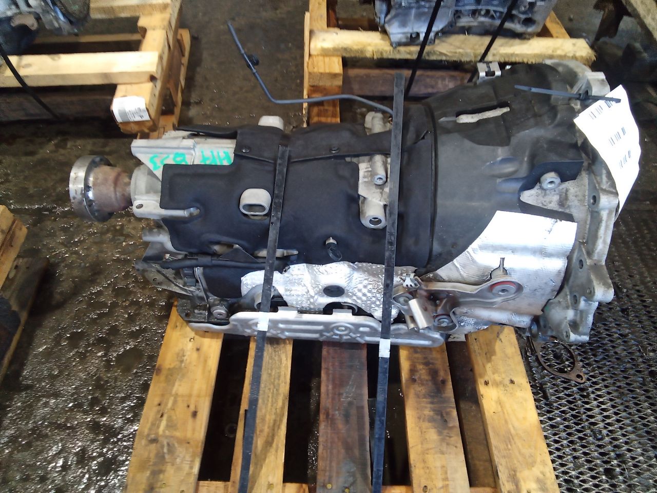 Part image 3