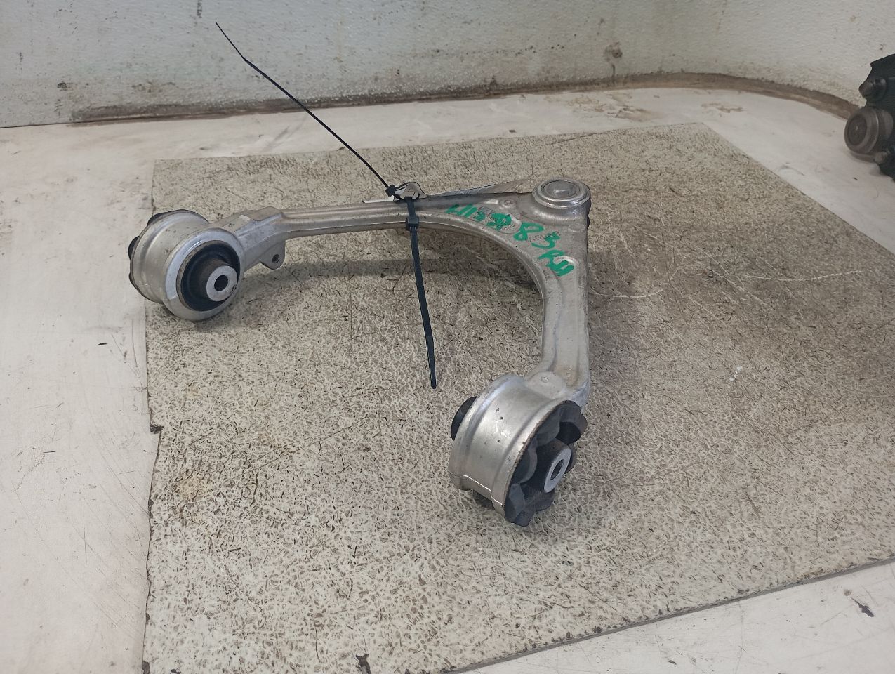 Part image 2