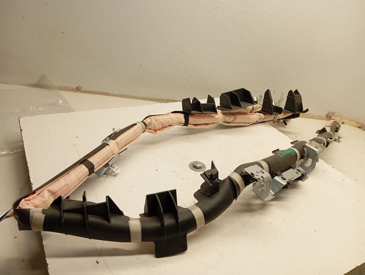 Part image 1