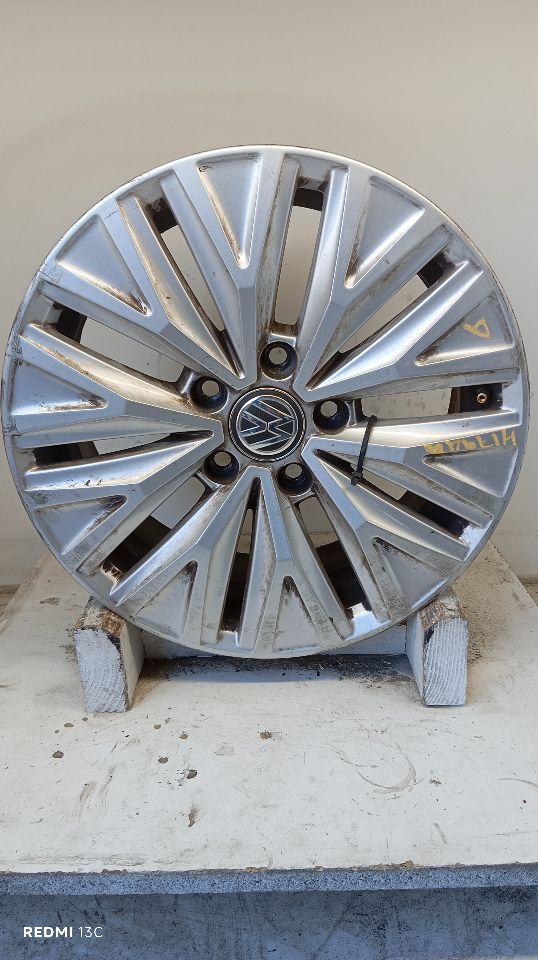 2019 Volkswagen JETTA Wheel