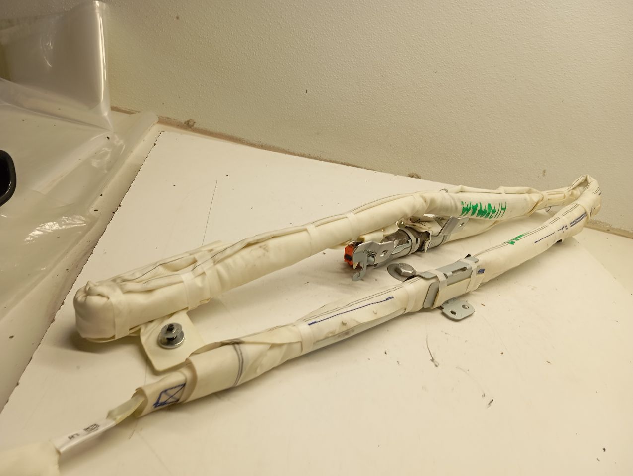 Part image 4