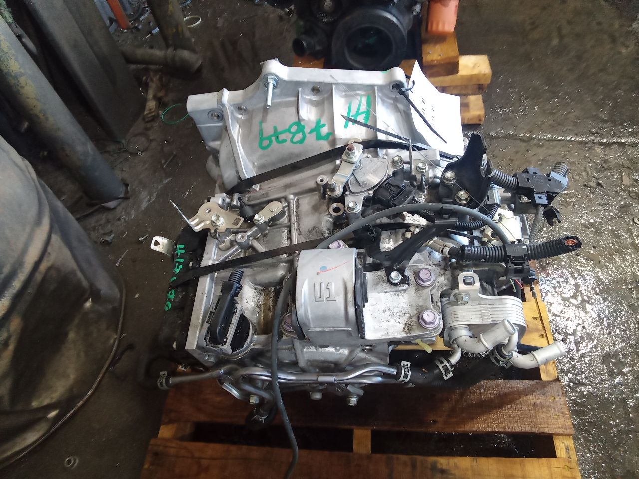 Part image 2