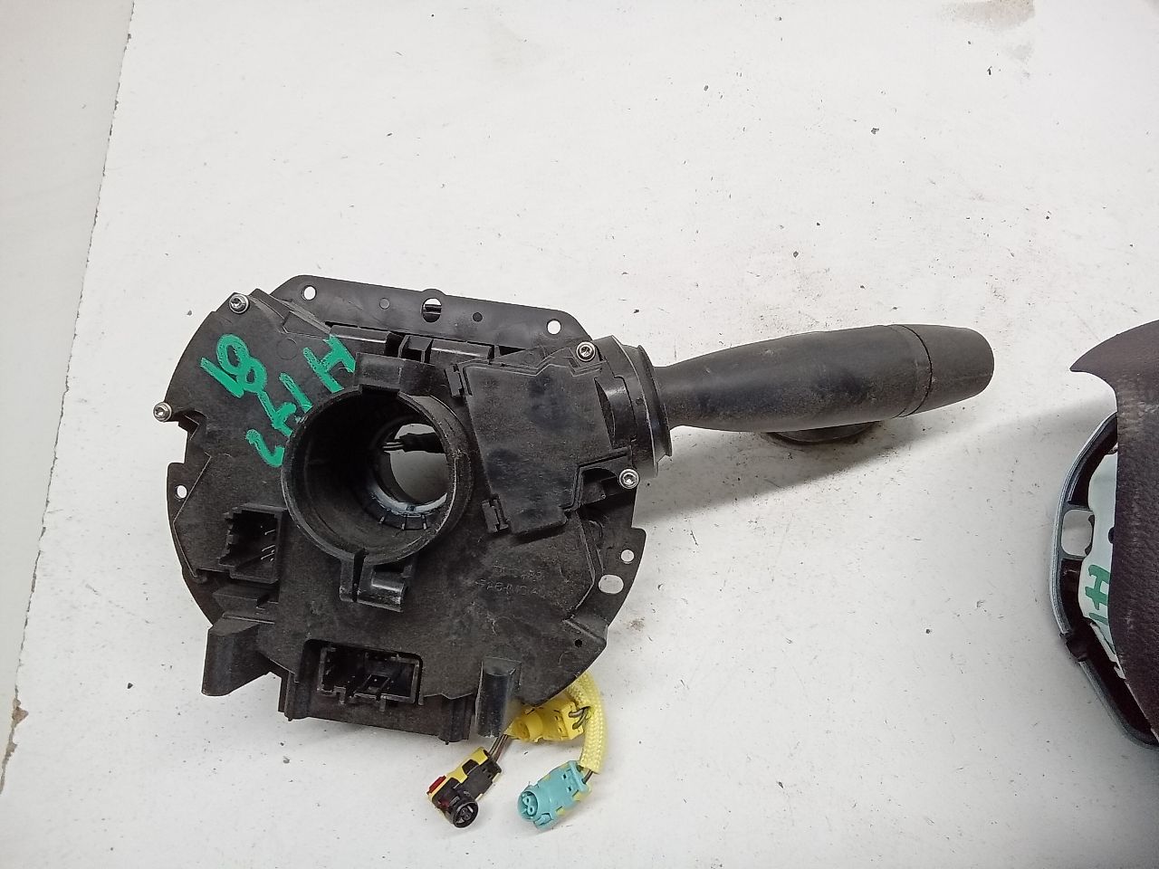 Part image 3