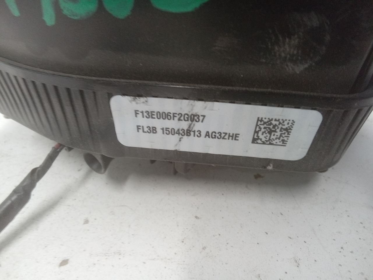 Part image 3