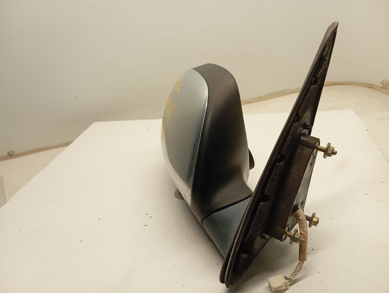 Part image 4