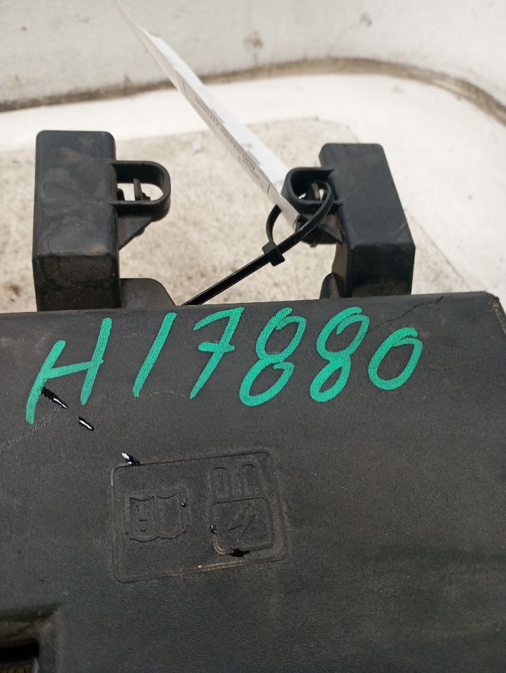 2020 Ford MUSTANG Fuse Box, Engine