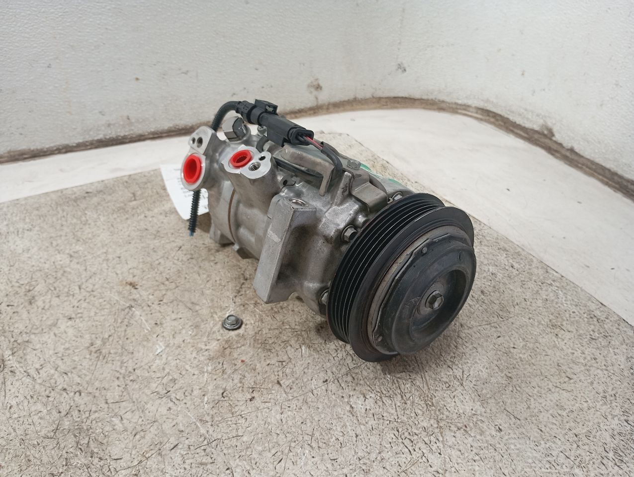 Part image 3