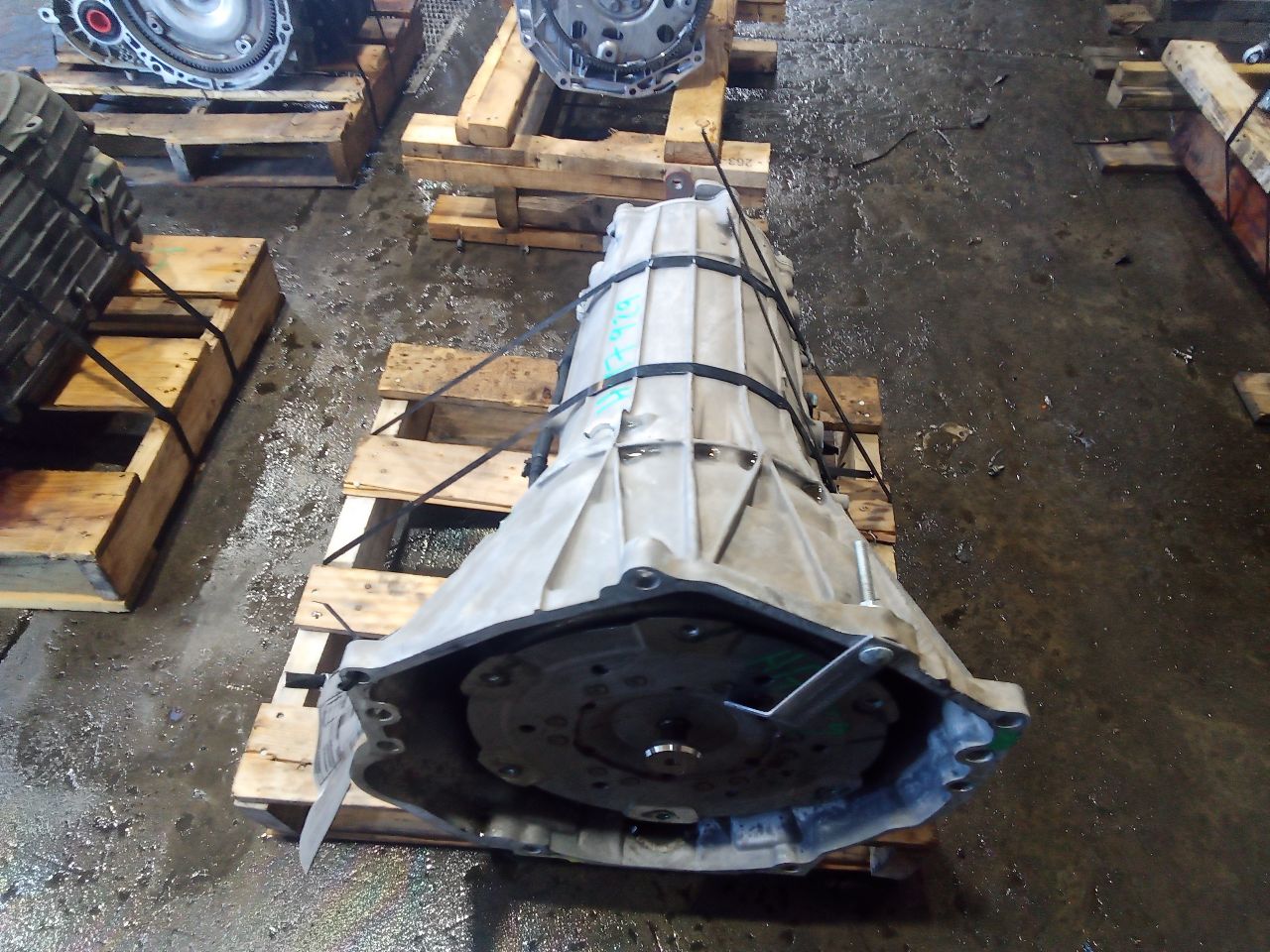 Part image 3