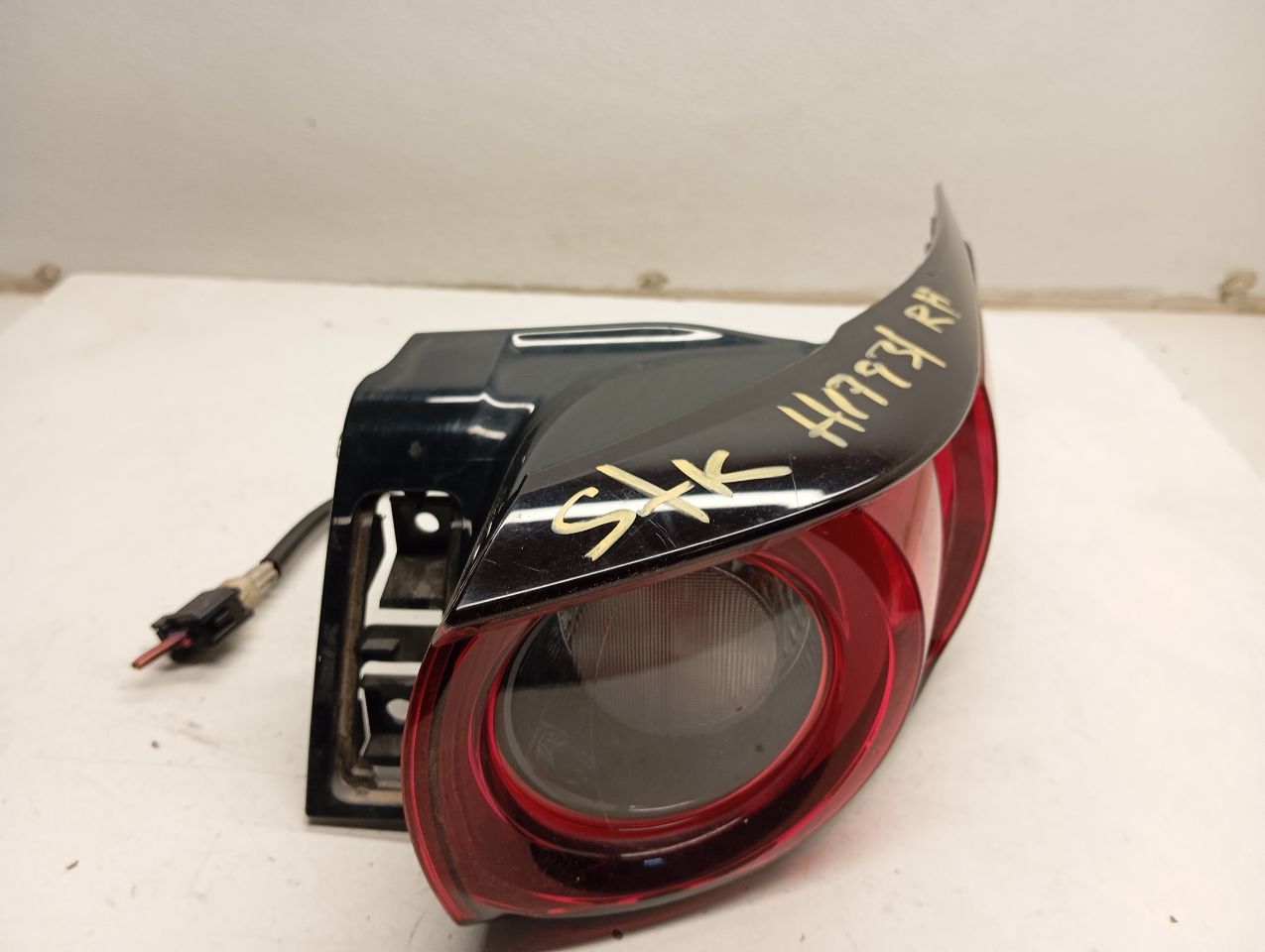 Part image 4