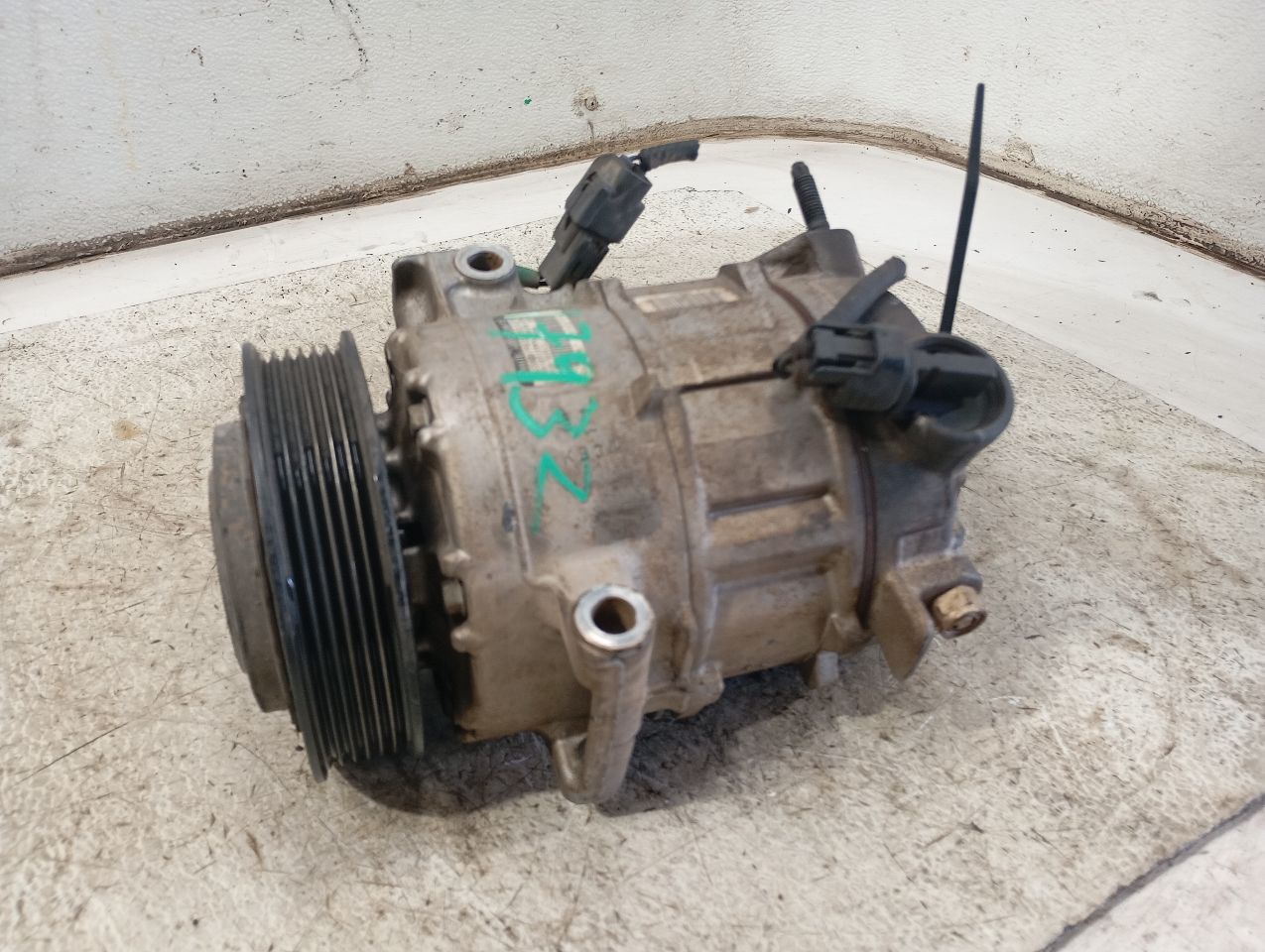 Part image 3