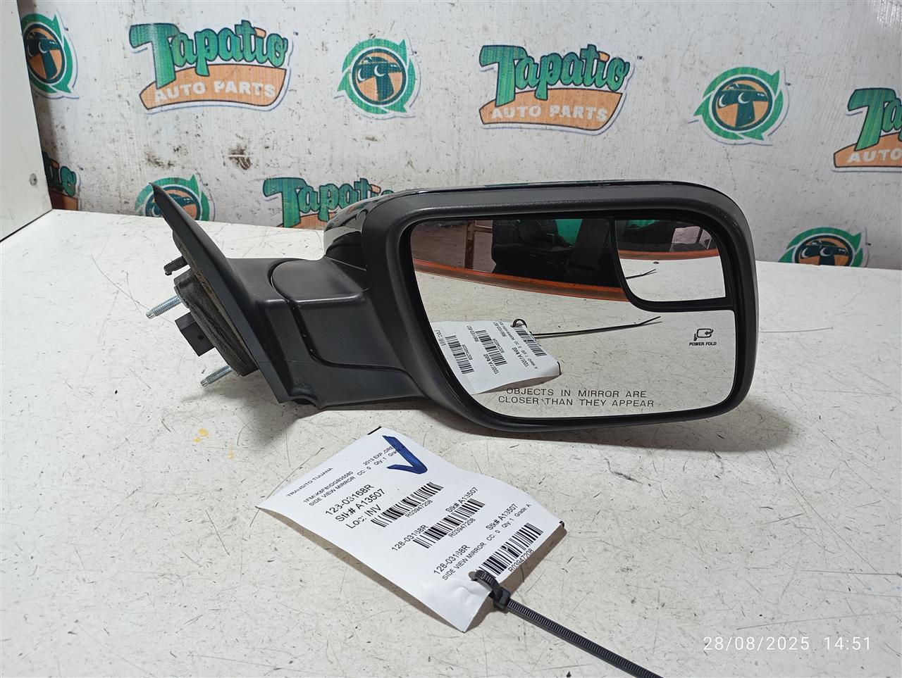 2013 Ford EXPLORER Side View Mirror