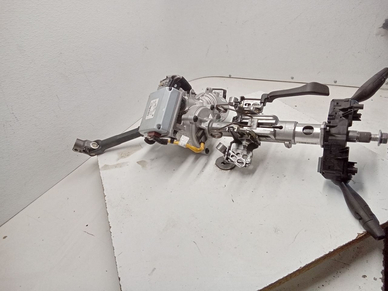 Part image 3