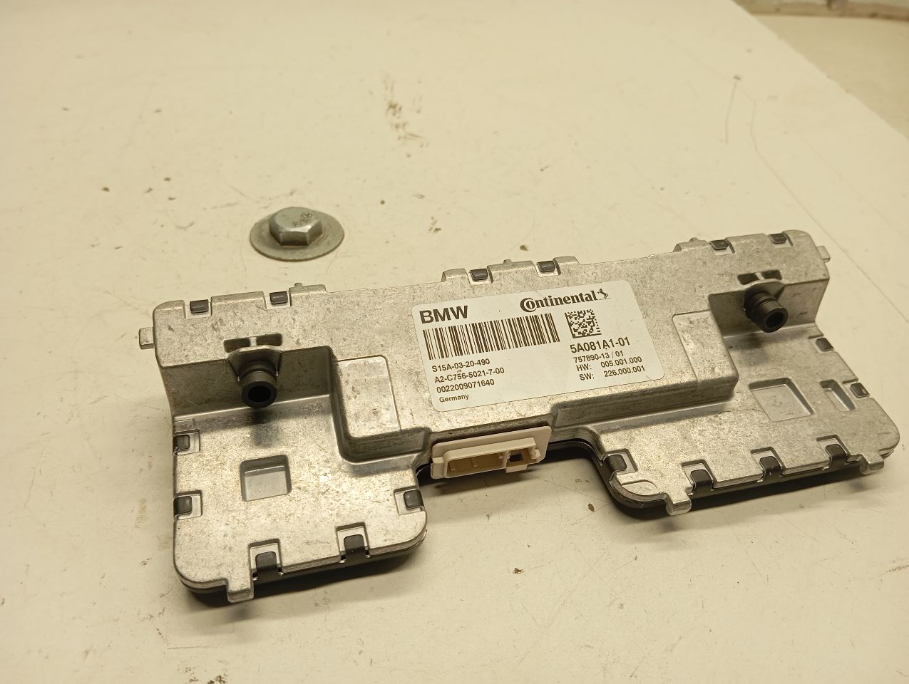 Part image 1