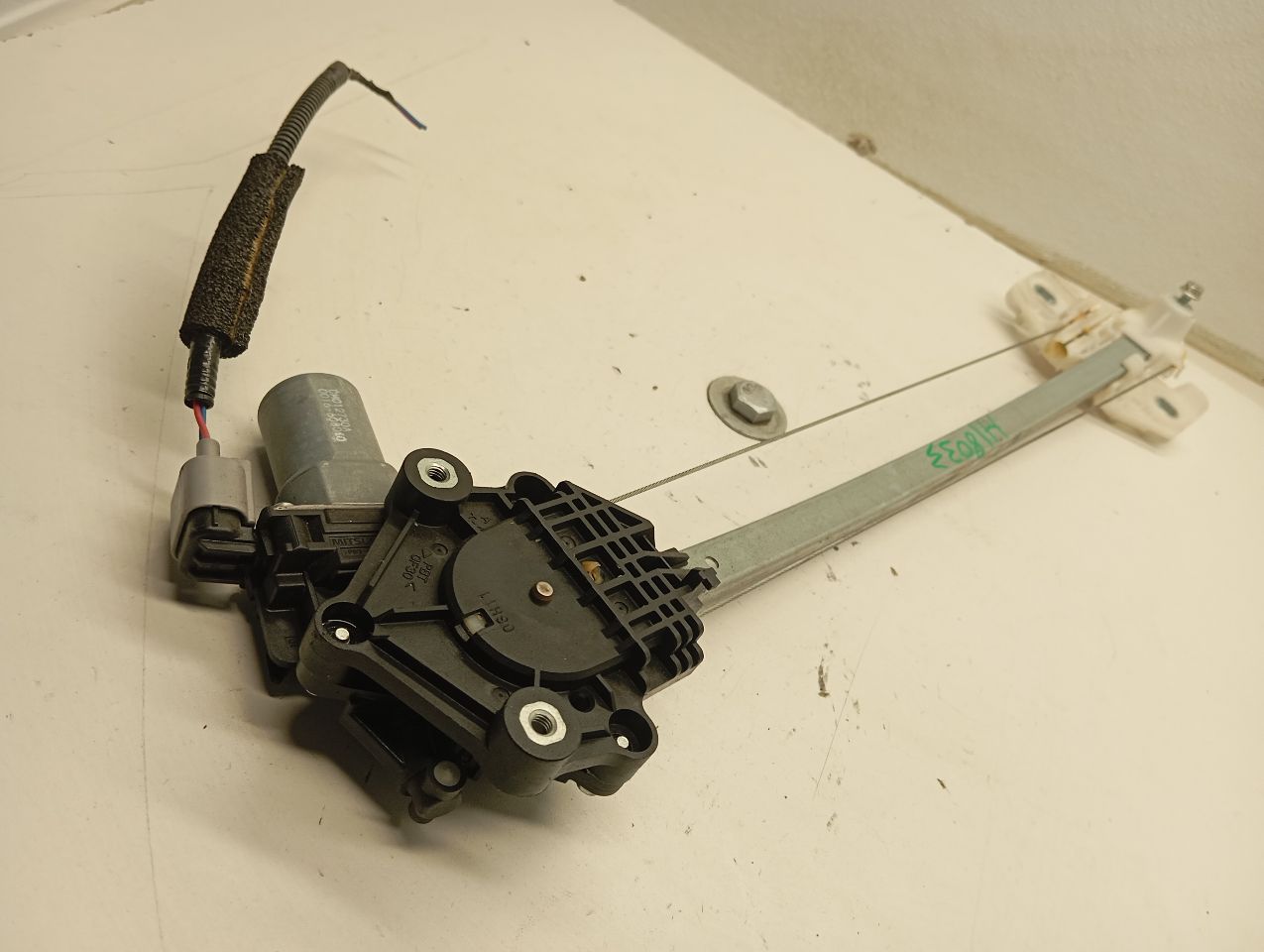 Part image 1