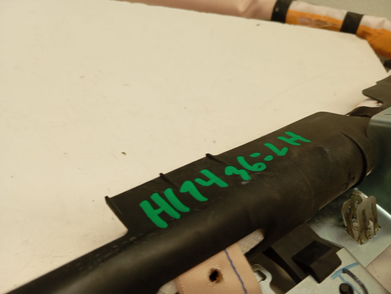 Part image 3
