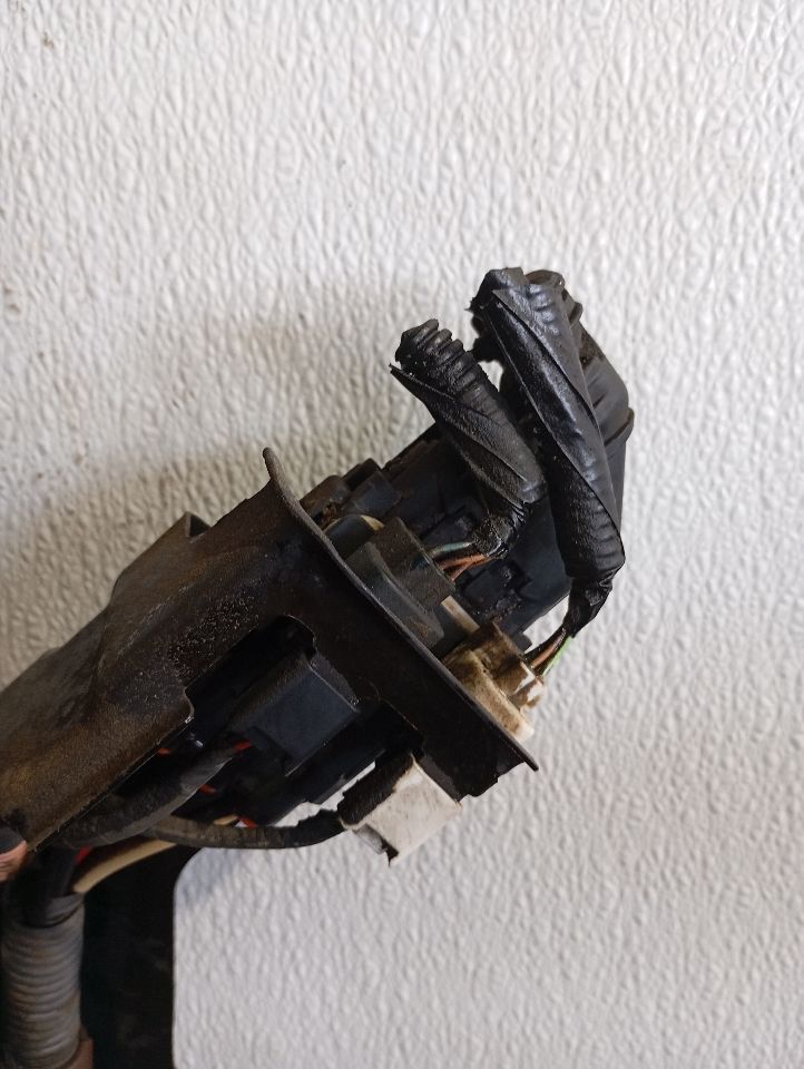 Part image 9
