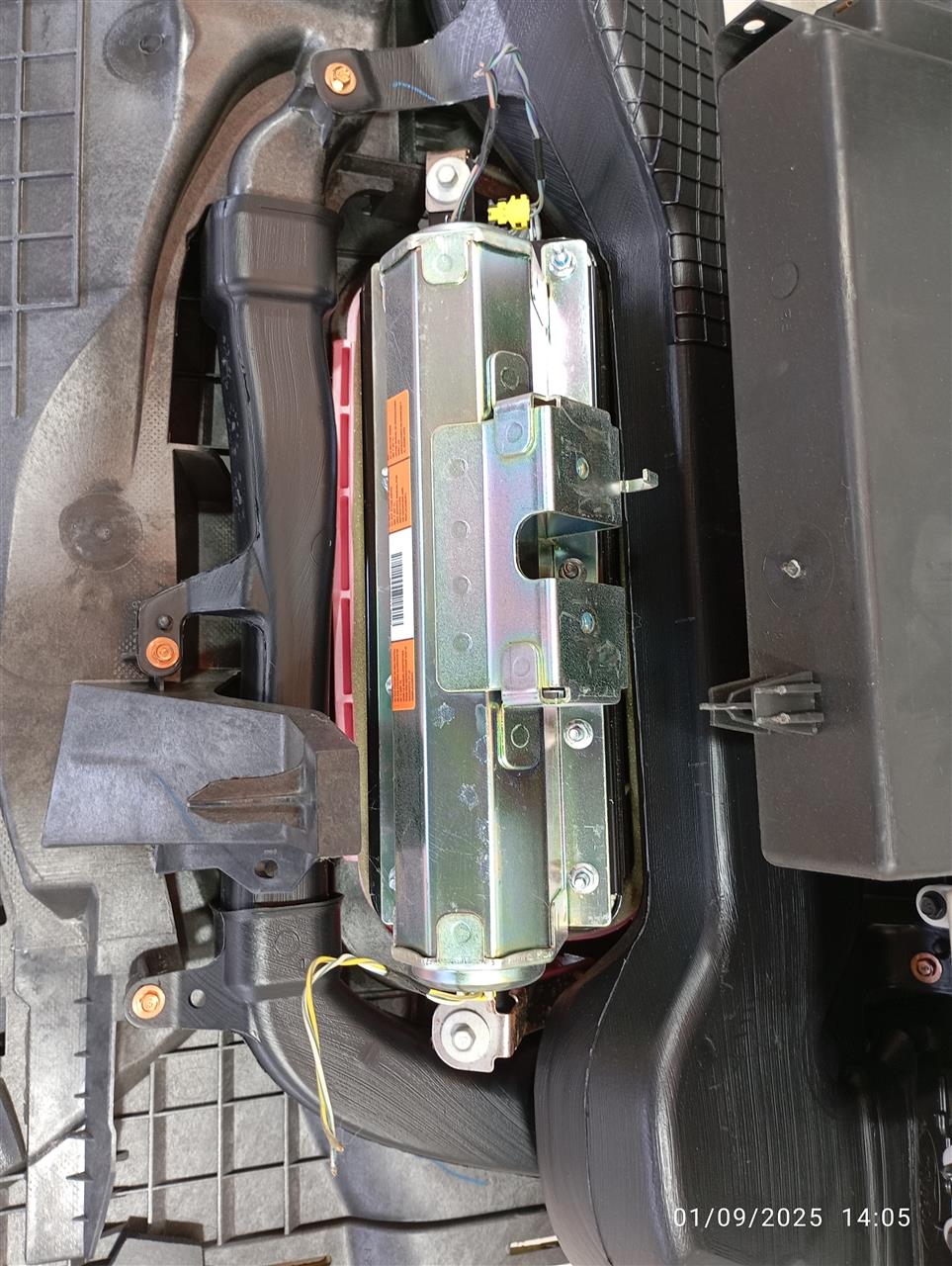 Part image 4