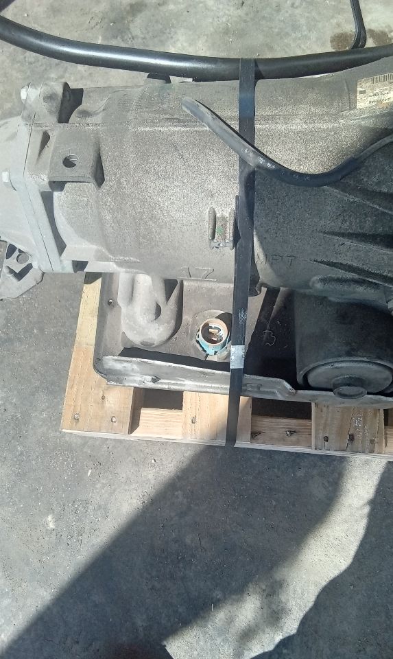Part image 9