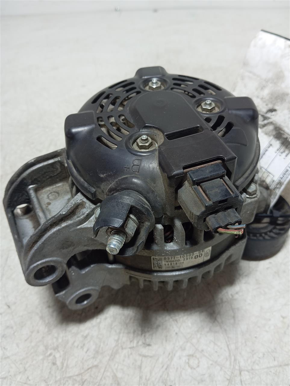 Used 2014 Ford FUSION Alternator - Stock #A13580