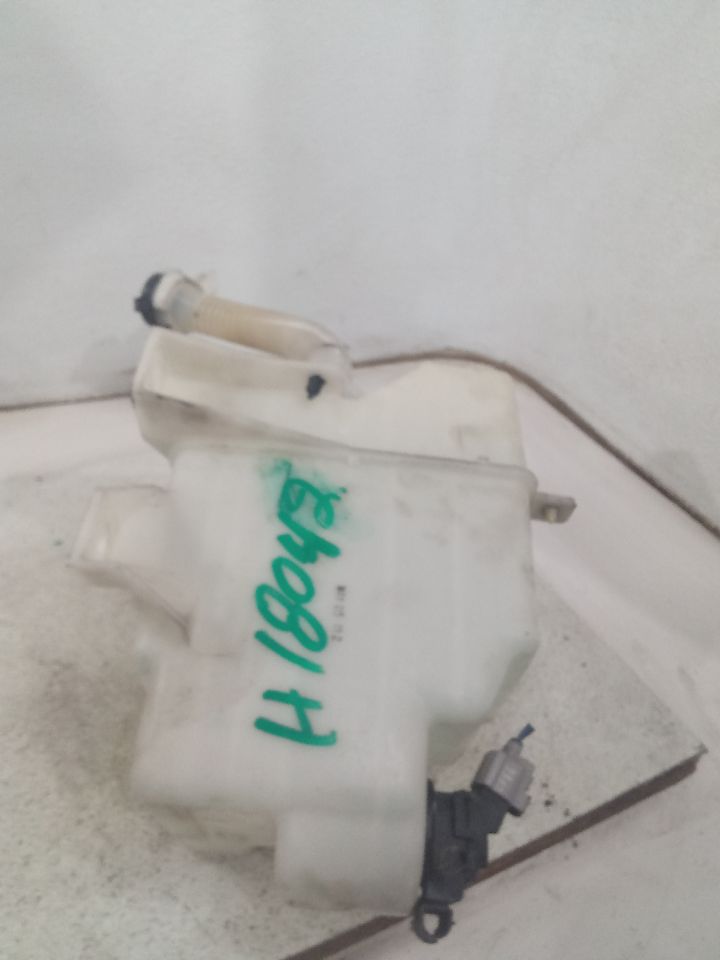 2010 Ford FUSION Wash Reservoir Assy
