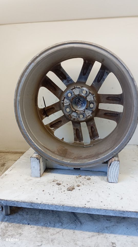 Part image 6