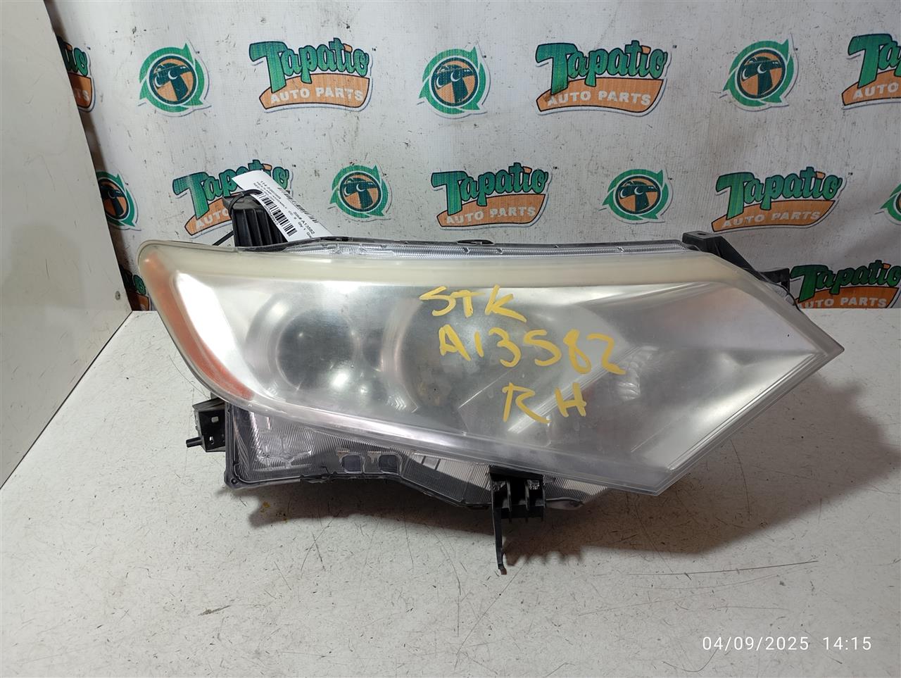 2016 Nissan QUEST Headlamp Assembly