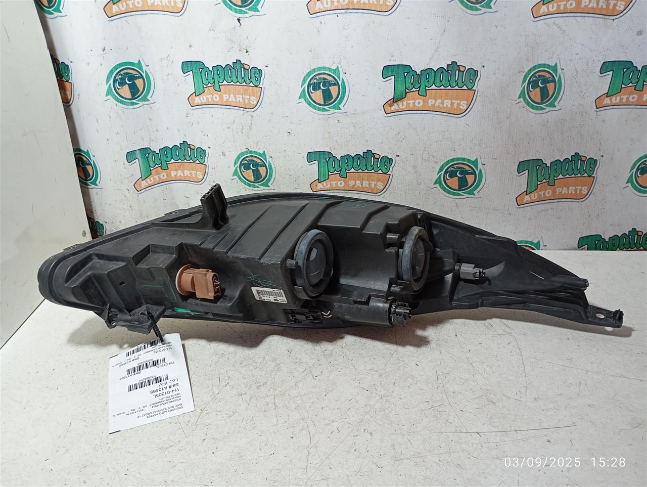 2013 Ford FIESTA Headlamp Assembly