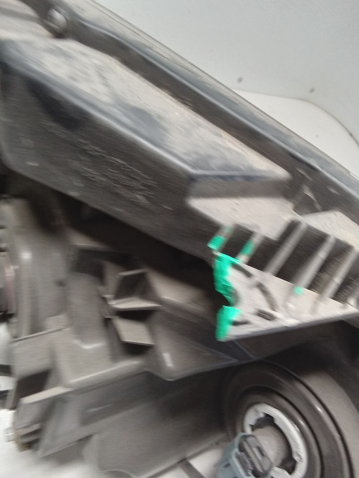 Part image 5