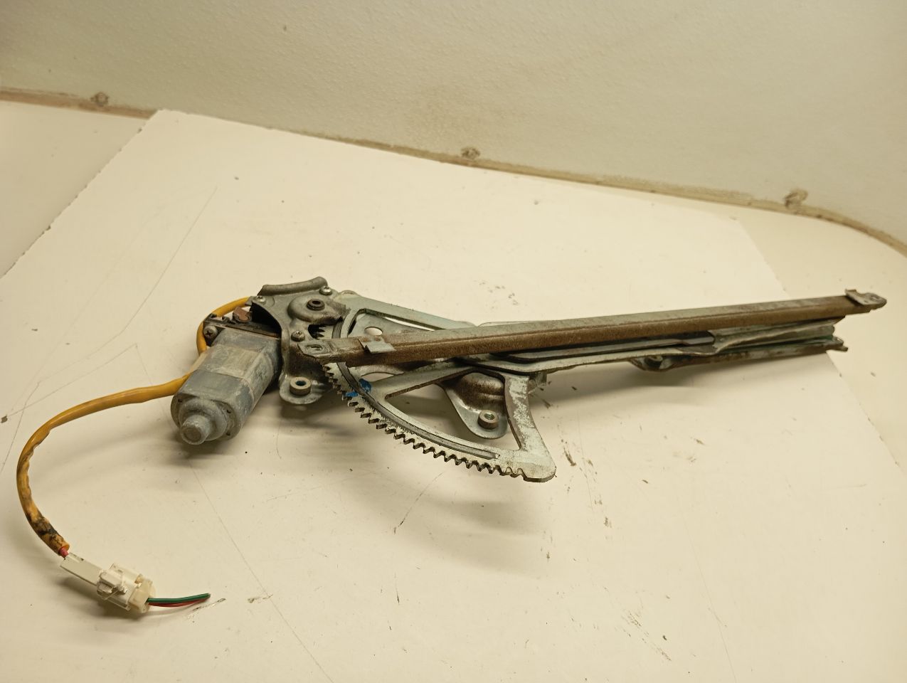 Part image 1