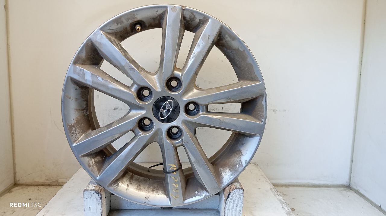 2015 Hyundai SONATA Wheel