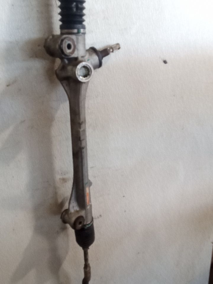 Part image 9