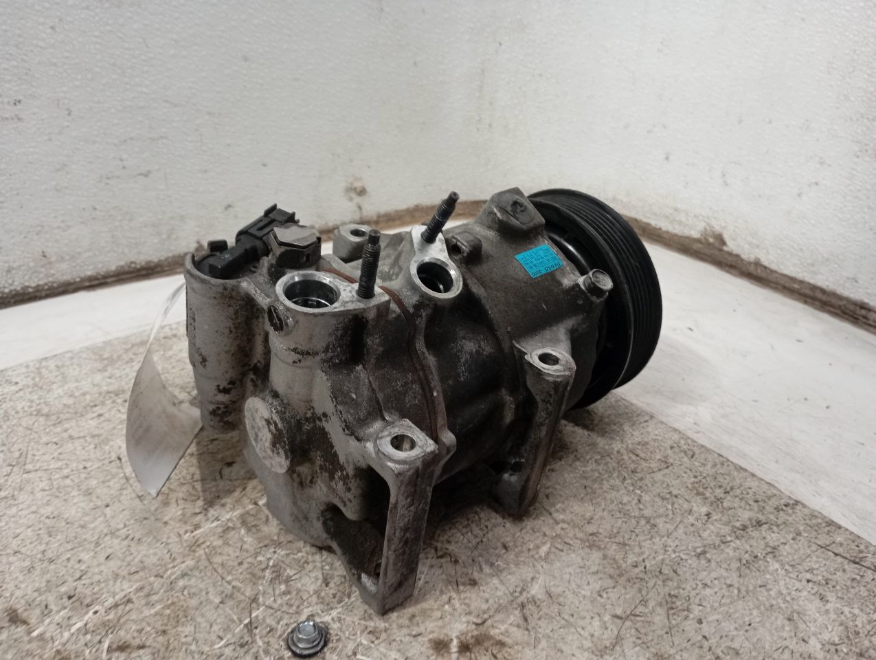 Part image 8