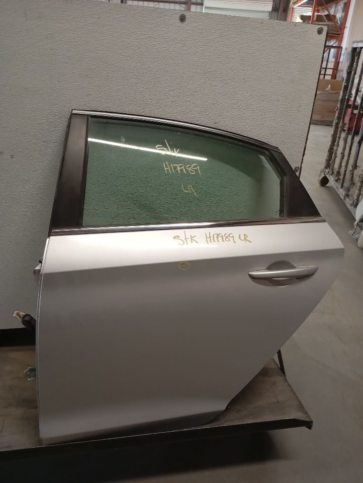 Part image 3